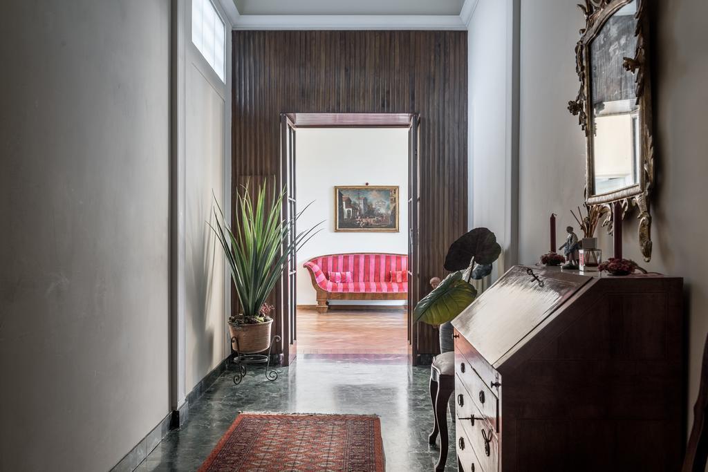 Luxury Petra San Frediano By Mmega Apartment ฟลอเรนซ์ ภายนอก รูปภาพ